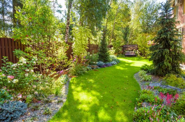 Monthly Garden Maintenance in Sebring