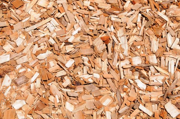 Cypress Mulch Spreading in Sebring