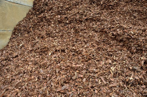 Organic Mulch Delivery in Sebring