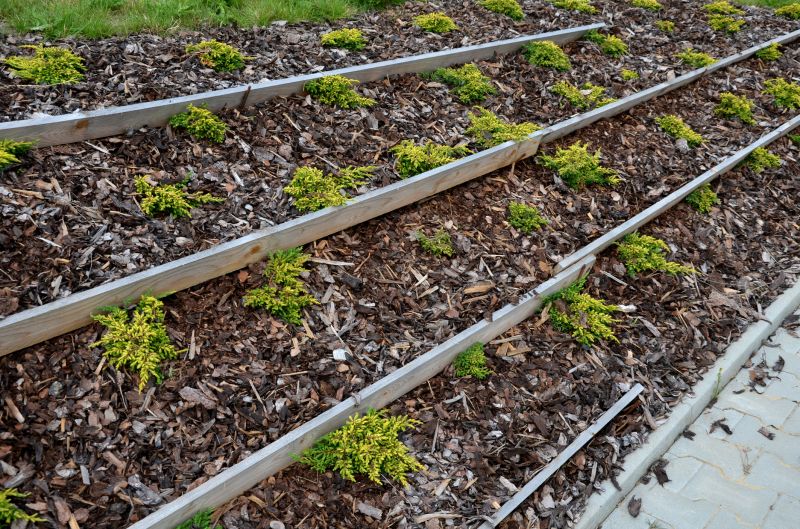 Brown Mulch Installation